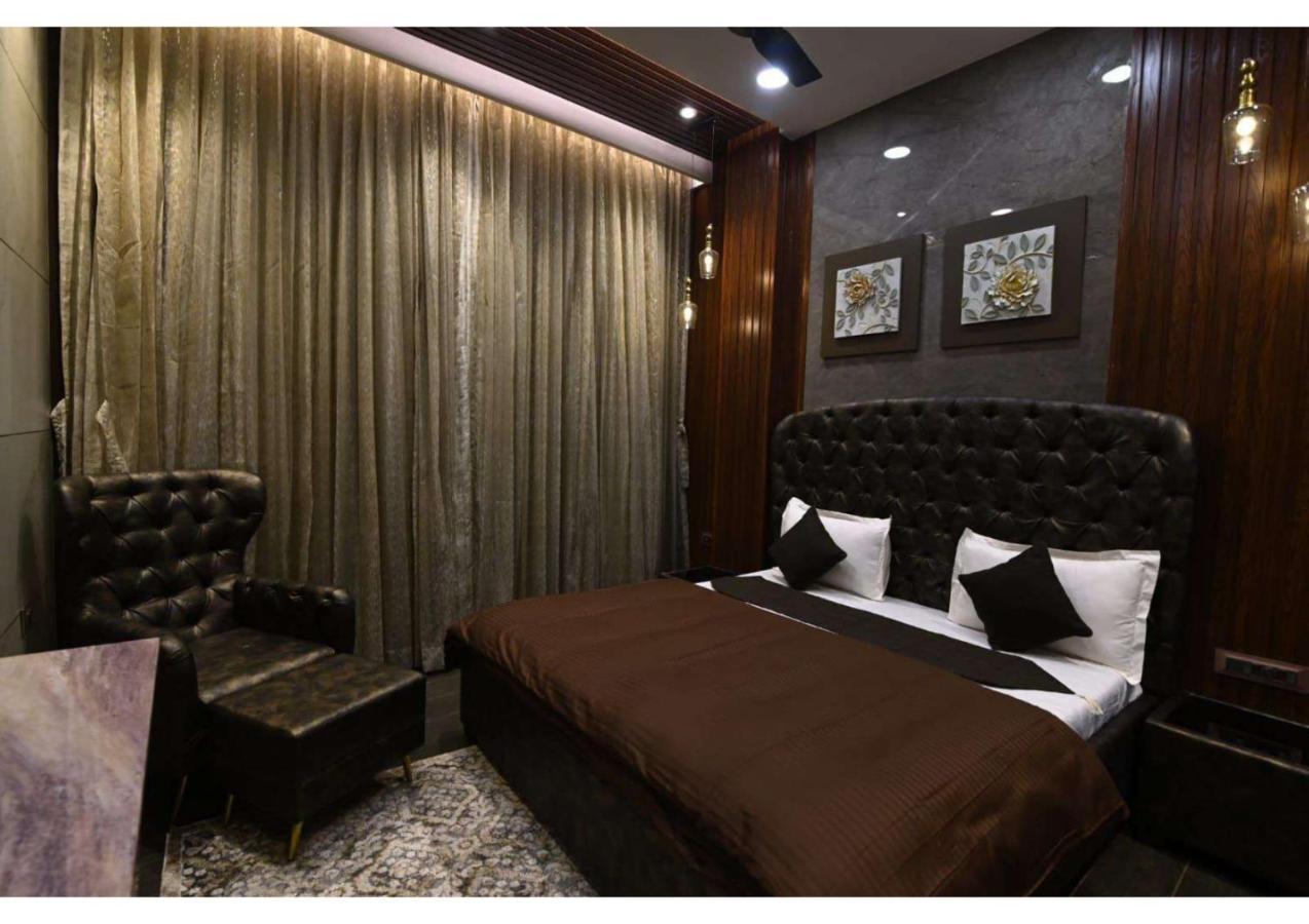 Mansion 6Bhk Villa โลนาวาลา ภายนอก รูปภาพ